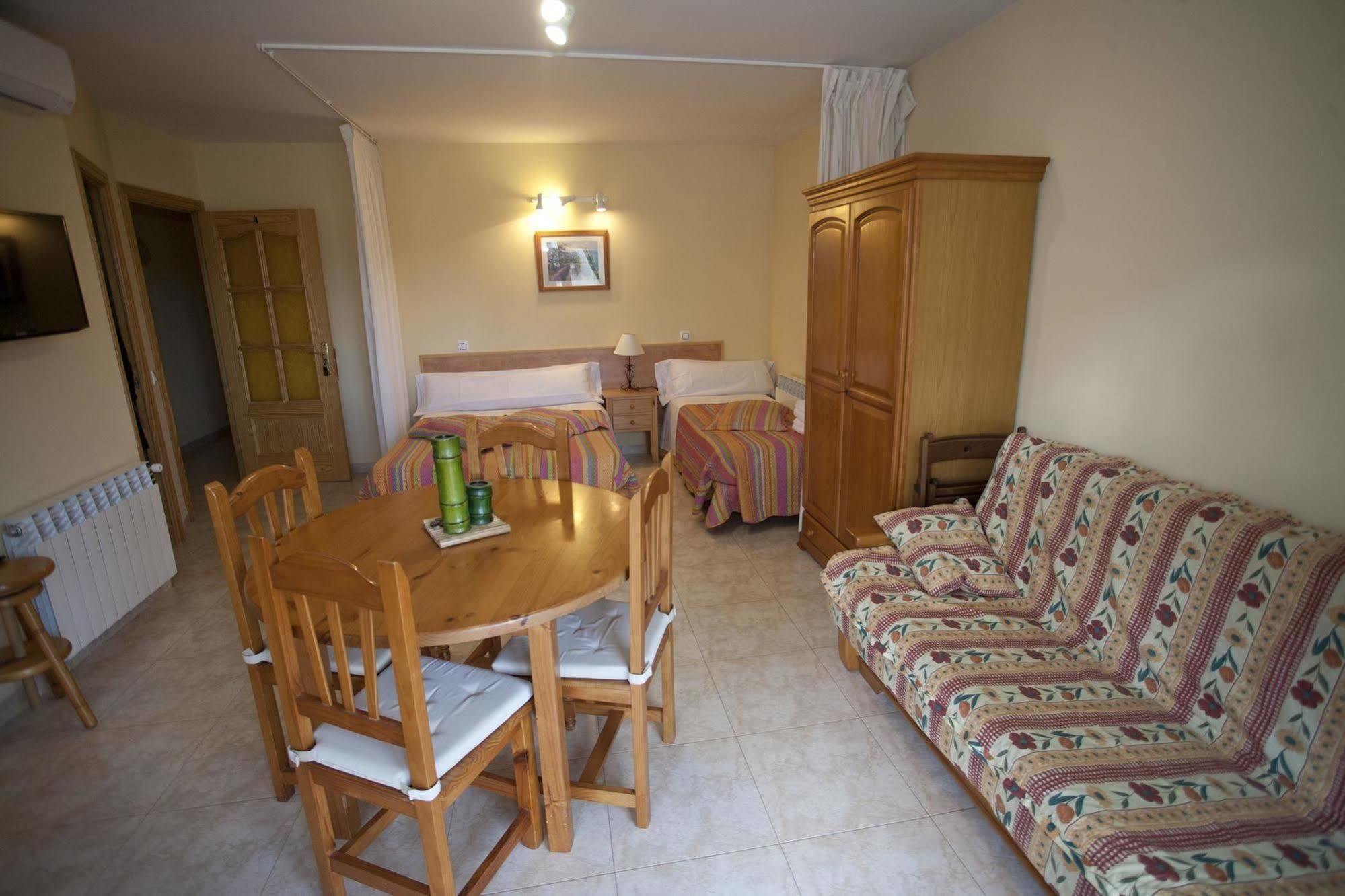 Apartamentos Maribel Calaceite Exterior photo